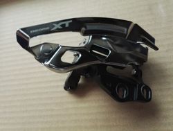 Přesmykač Shimano XT FD-M780E, 3x10