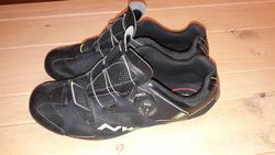 silniční tretry NORTHWAVE Sonic 2 Plus - černá/fluo 43