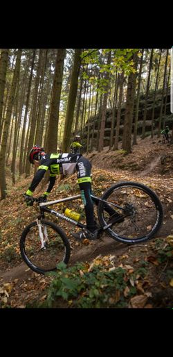 Dětské závodní kolo Pell's 26" carbon