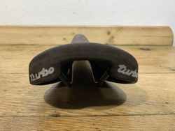 Turbo edice Bernard Hinault (hnědé)