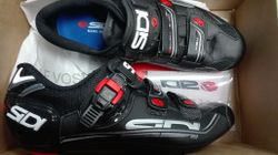 nové SIDI GENIUS 7 CARBON vel.43 sleva 30%