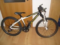 Zachovalé horské kolo pro mladého závodníka Scott Scale RC JR