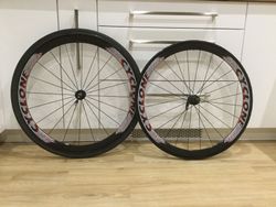 Prodám karbonová kola Tufo Cyclone