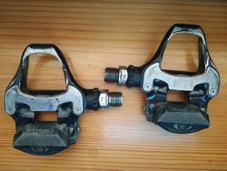 Pedály Shimano 105 - kovové