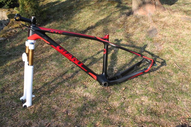 Rámová sada Giant XTC, vidlice Fox Kashima