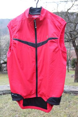 Bunda BBB, vesty Pearl Izumi