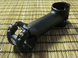 Nový představec Cannondale XC3(HeadShok / Lefty),31,8mm,120mm