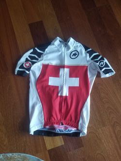 Assos Suisse