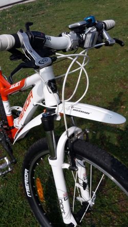 MTB kola Merida Juliet pro slečny ve věku 9-14 let nebo dospělé bikerky drobné postavy