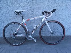 Silniční kolo MAXBIKE Merlin