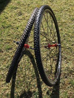 Cyklokorsová kola Remerx na galuskách Tufo Flexus Primus 33 SG