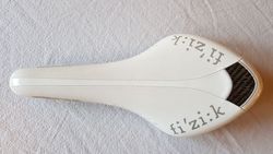 Prodám sedlo Fizik Arione CX braided carbon