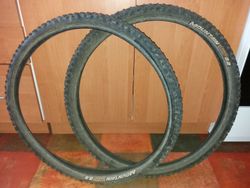 Plaste Continental KING 2.2 prumer kol 26
