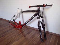 Rám SINTESI W424 Evo Race Carbon 1.280g