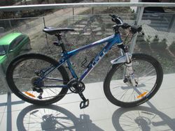 GT Avalanche Comp 26, vel. S, málo jeté ženou