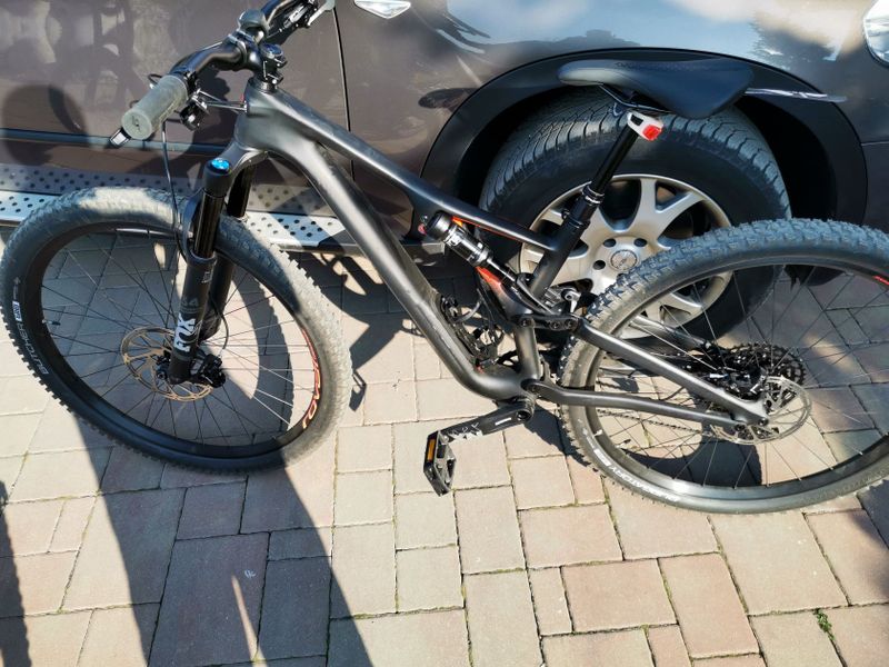 Specialized stumpjumper M carbon