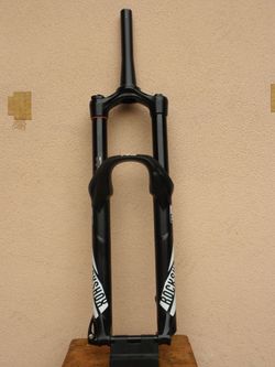 NOVÁ VIDLICE ROCK SHOX PIKE RCT3 650B