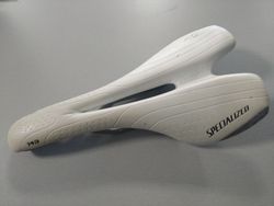 sedlo Specialized Phenom