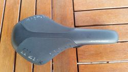 Nové sedlo Fizik Antares