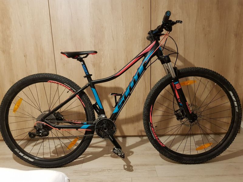 Scott contessa scale 910