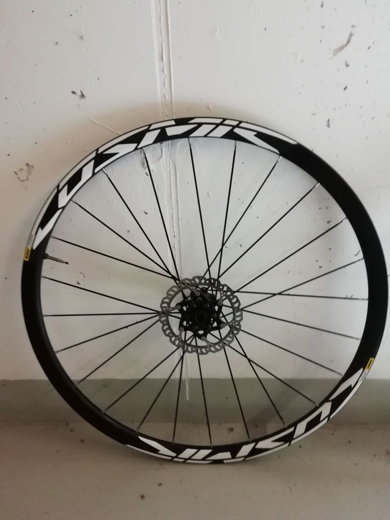Mavic COSMIC ELITE UST DISC + 140/140mm rotor