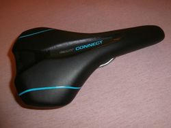 Sedlo GIANT Connect 153 mm