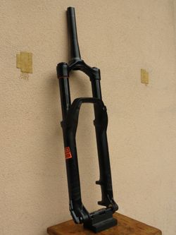 NOVÁ VIDLICE ROCKSHOX REVELATION RC 2018