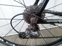 Lehoučký celokarbon Focus Cayo - komplet Ultegra