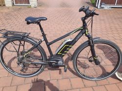 KTM MACINA CROSS 9 (33 000,-Kč)