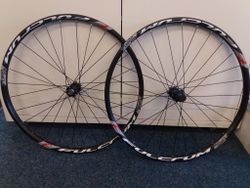 Zapletená kola Fulcrum 27,5" - NOVÁ