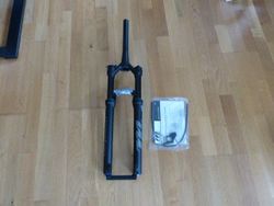 Vidlice Manitou Markhor 30 mm barva black 2019