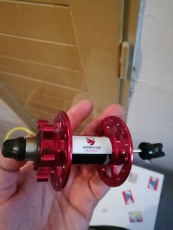 Přední MTB náboj American Classic
