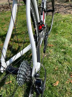 Prodám superopečovávanou silničku Maxbike s karbonovou vidlicí