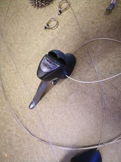 Prodám sadu Shimano Claris