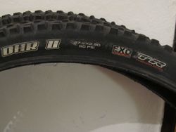Pláště Maxxis Minion DHR II 2.3 Exo TR + High Roller II 2.4 Silk Shield 27,5"