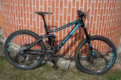 Karbonové enduro CUBE Stereo 160 mm 27.5 vel. 18'' 2017 TOP stav