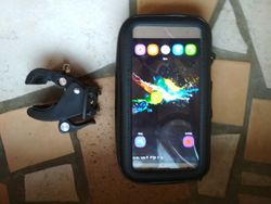 Pouzdro na mobil