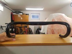 karbonová řidítka MICROTECH osová šíře vrchní úchop 420mm