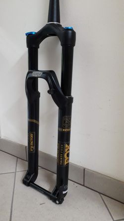 FOX 34 Float 29 Grip - do 23.4. zadáno