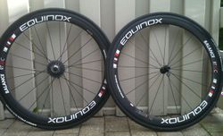 Karbonová kola EQUINOX Balance RT50