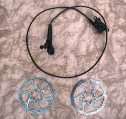 Brzda Avid Elixir 1 a kotouče