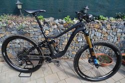Knolly Warden Carbon 27,5