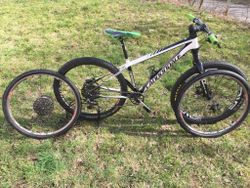 Cannondale fatty vel. XS ježděné závodní karbonove kolo