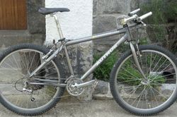 Author Traction, rám 17", Shimano RST/Alivio, kola 26", super stav, po kompletním servisu