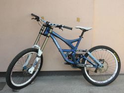 SPECIALIZED DEMO 7 - FOX 40 RC2, DHX RC4