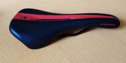 PRODÁM NOVÉ SEDLO SPECIALIZED PHENOM COMP 143mm