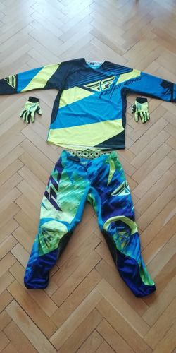 Komplet fly vel. M