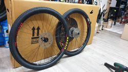 Prodám nová Kola Mach1 Klixx 23c Tubeless Ready 27,5" a 29" Boost,