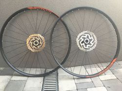 29er kola Syncros, BOOST osy
