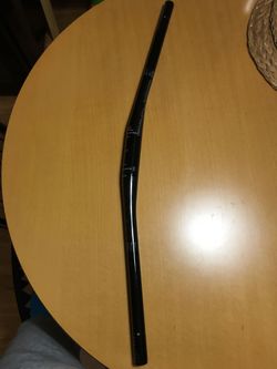 Suprové karbonové řidítka 720 mm